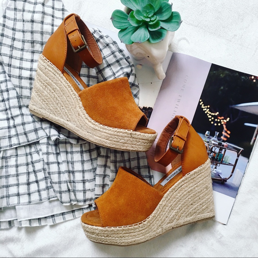 Steve Madden Espadrille Wedges {size 7.5}